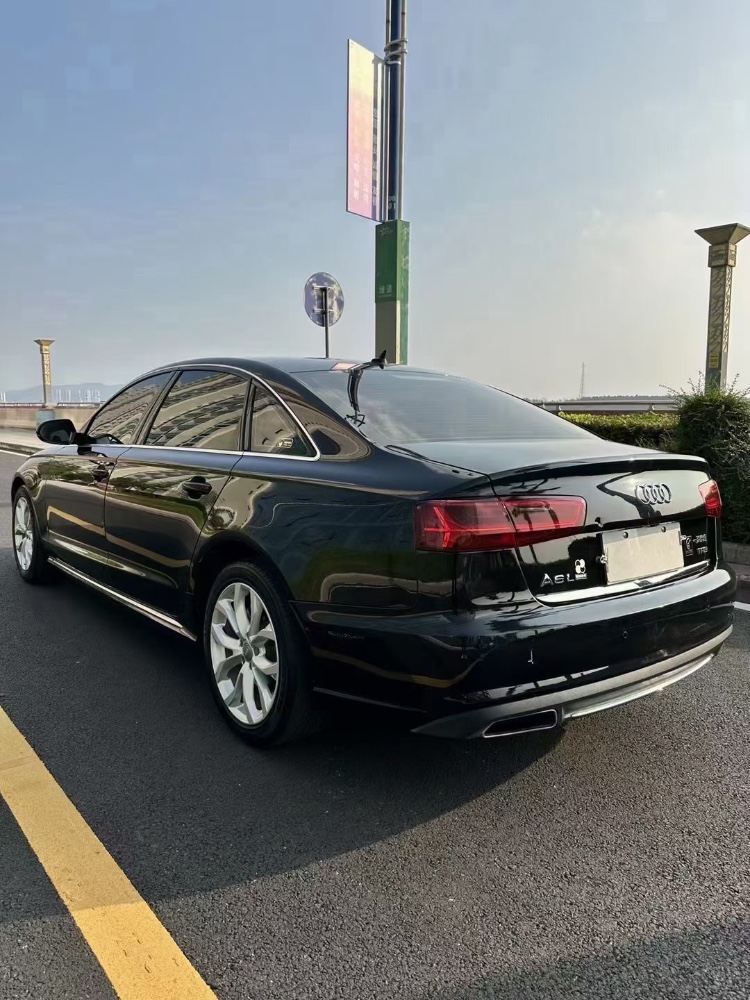 佛山16年奧迪A6L8