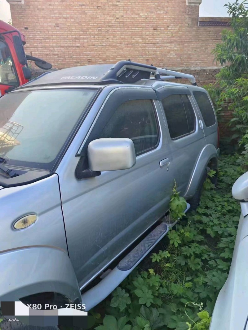 枣庄16年日产帕拉丁2