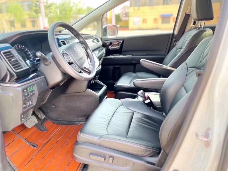 淮南21年本田艾力绅7