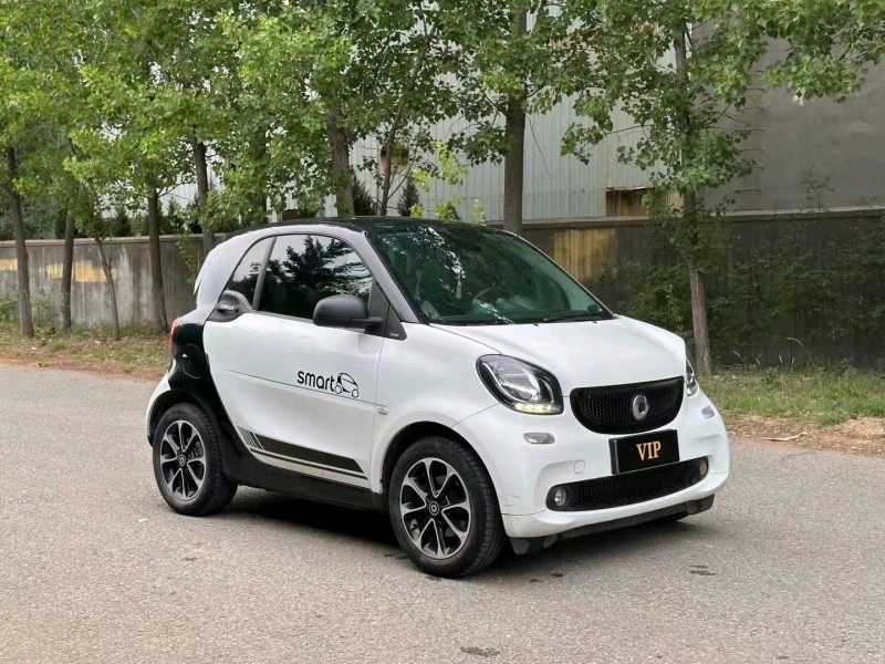 枣庄17年奔驰smart3