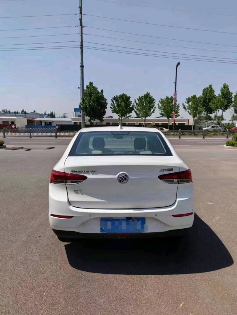 枣庄19年别克英朗4