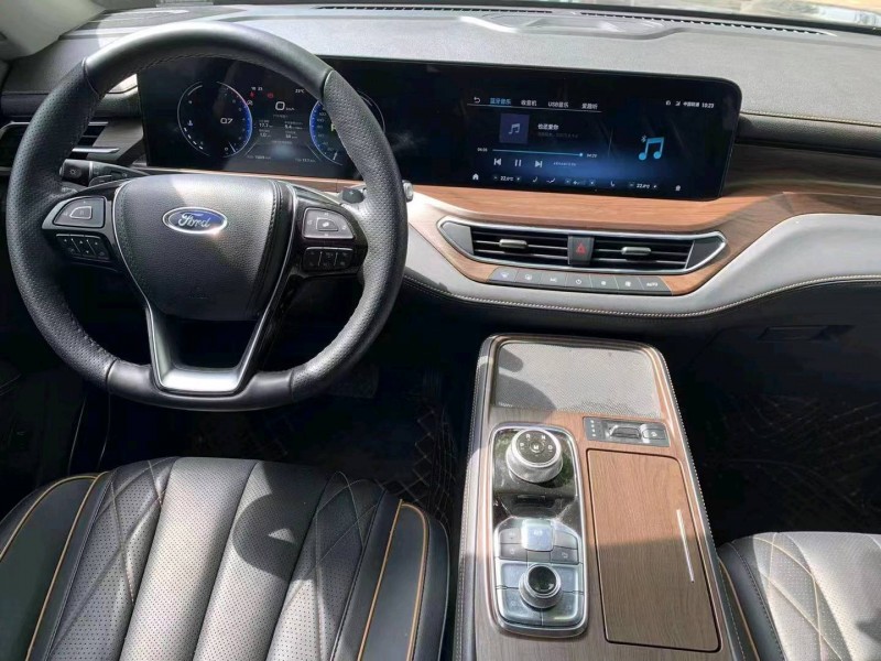 邯郸21年福特领裕7