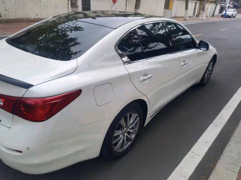 东营18年英菲尼迪Q50L7