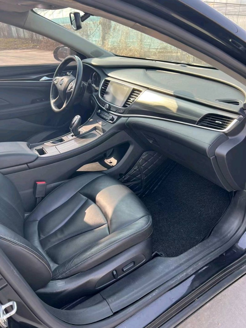 宿迁18年别克君越5