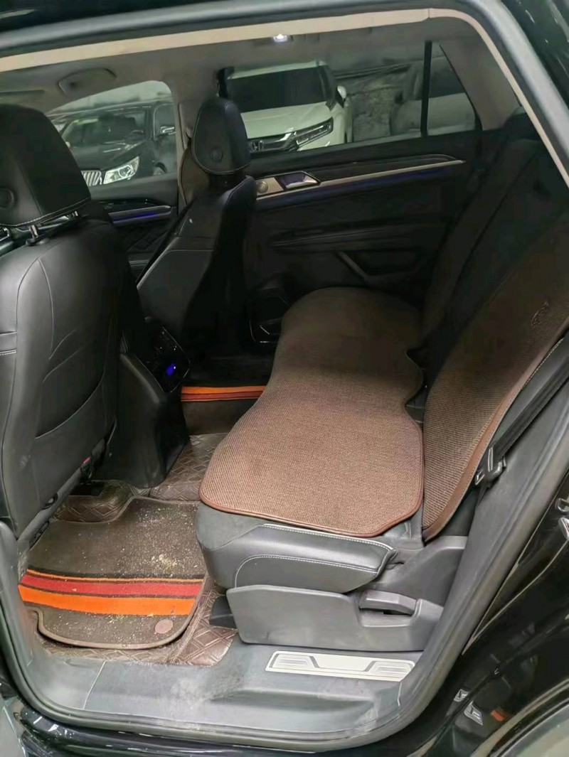 济南20年大众途昂7