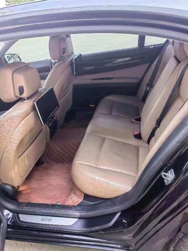 济南14年宝马7系4