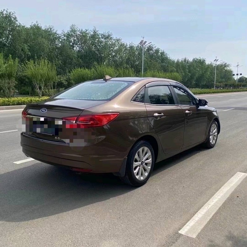 枣庄18年福特福睿斯7