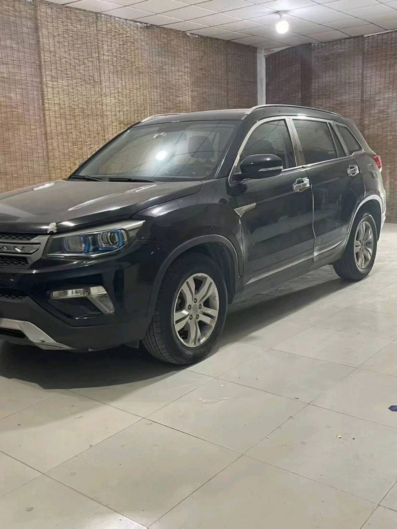 青岛16年长安汽车CS753