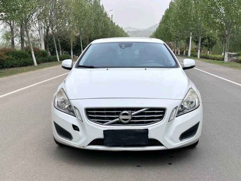 徐州12年沃尔沃S60L1