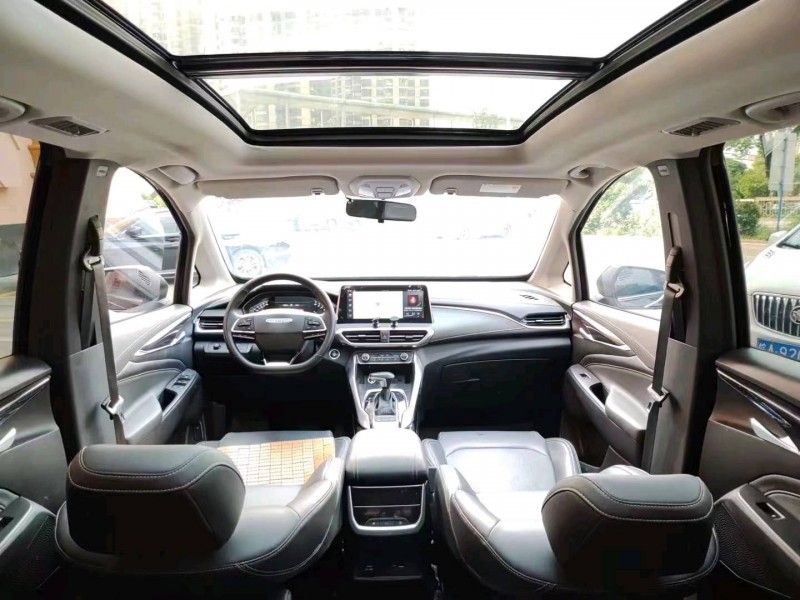 珠海21年大通maxus6