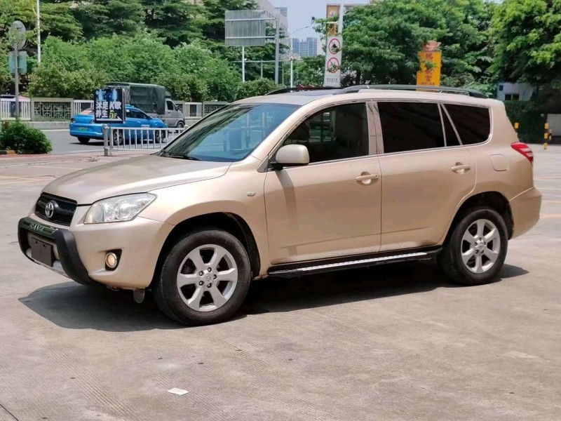 珠海09年丰田RAV43