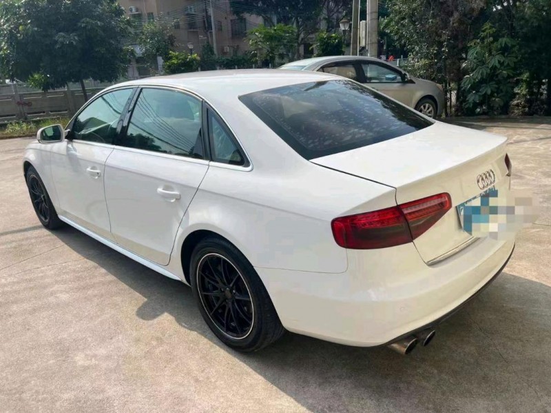 珠海13年奥迪A4L5