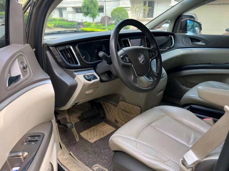 珠海11年别克GL89