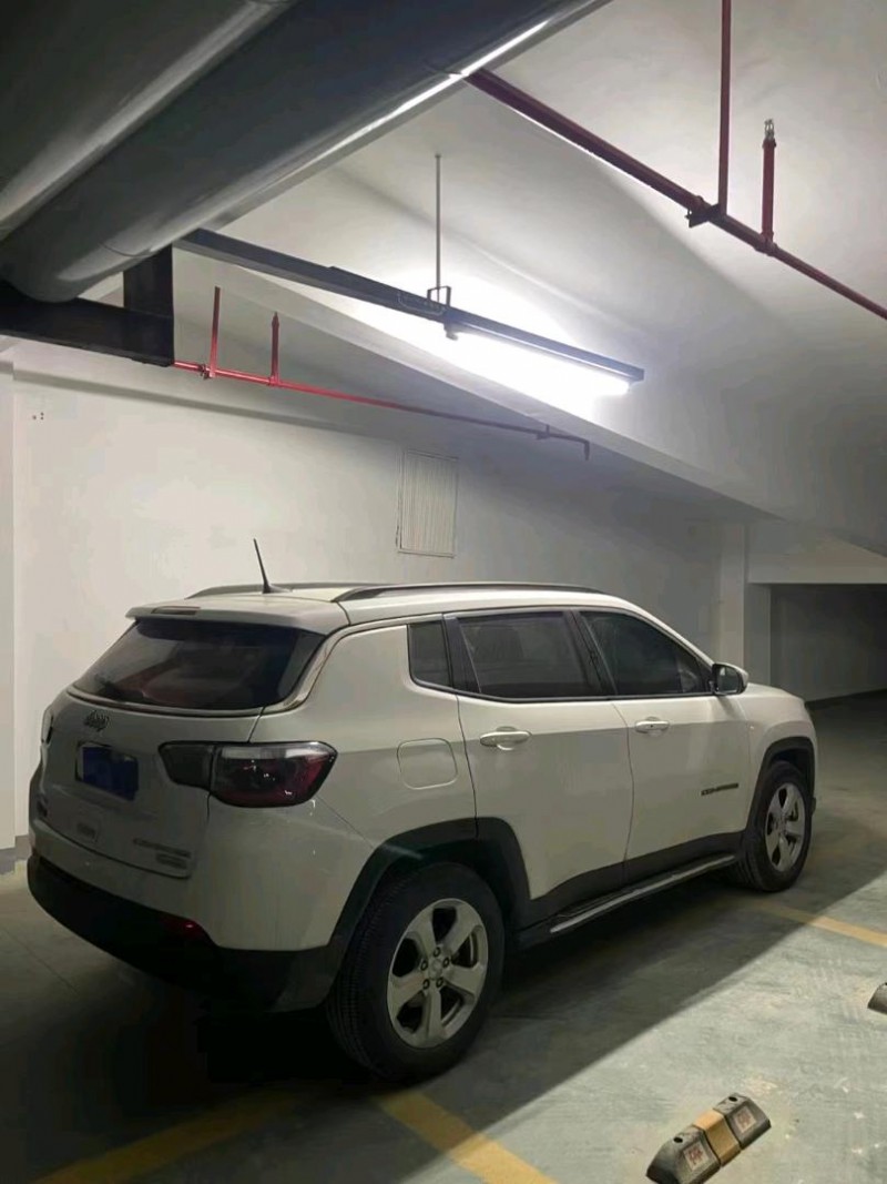 枣庄17年Jeep指南者4