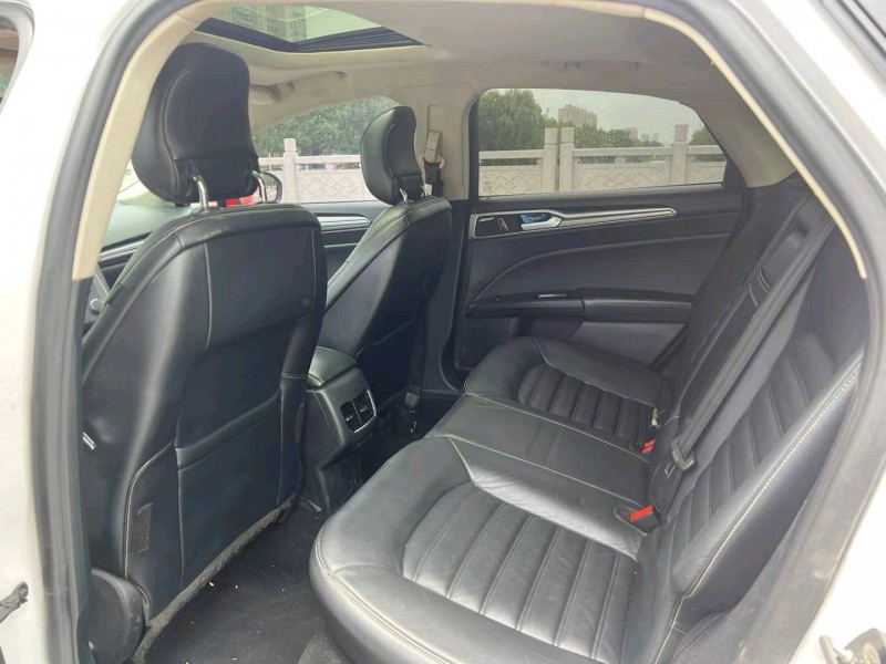 徐州18年福特蒙迪欧9