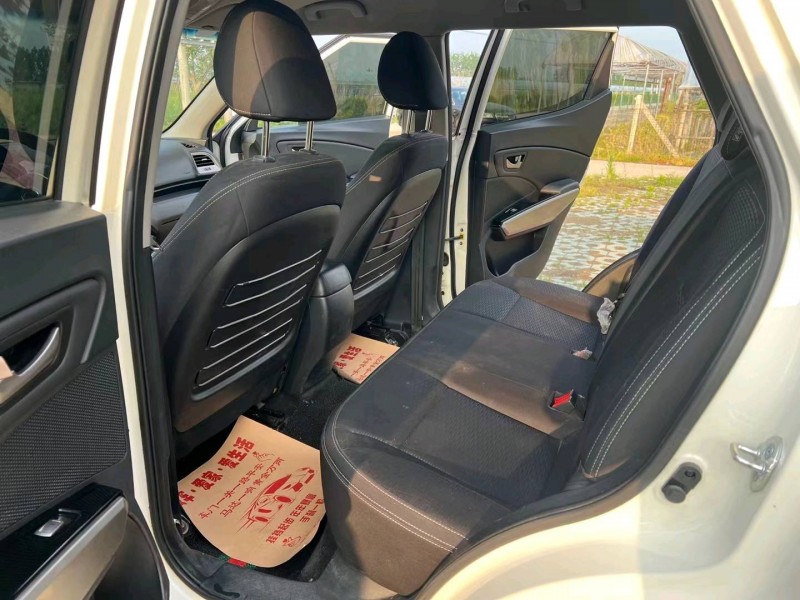 徐州18年双龙蒂维拉6