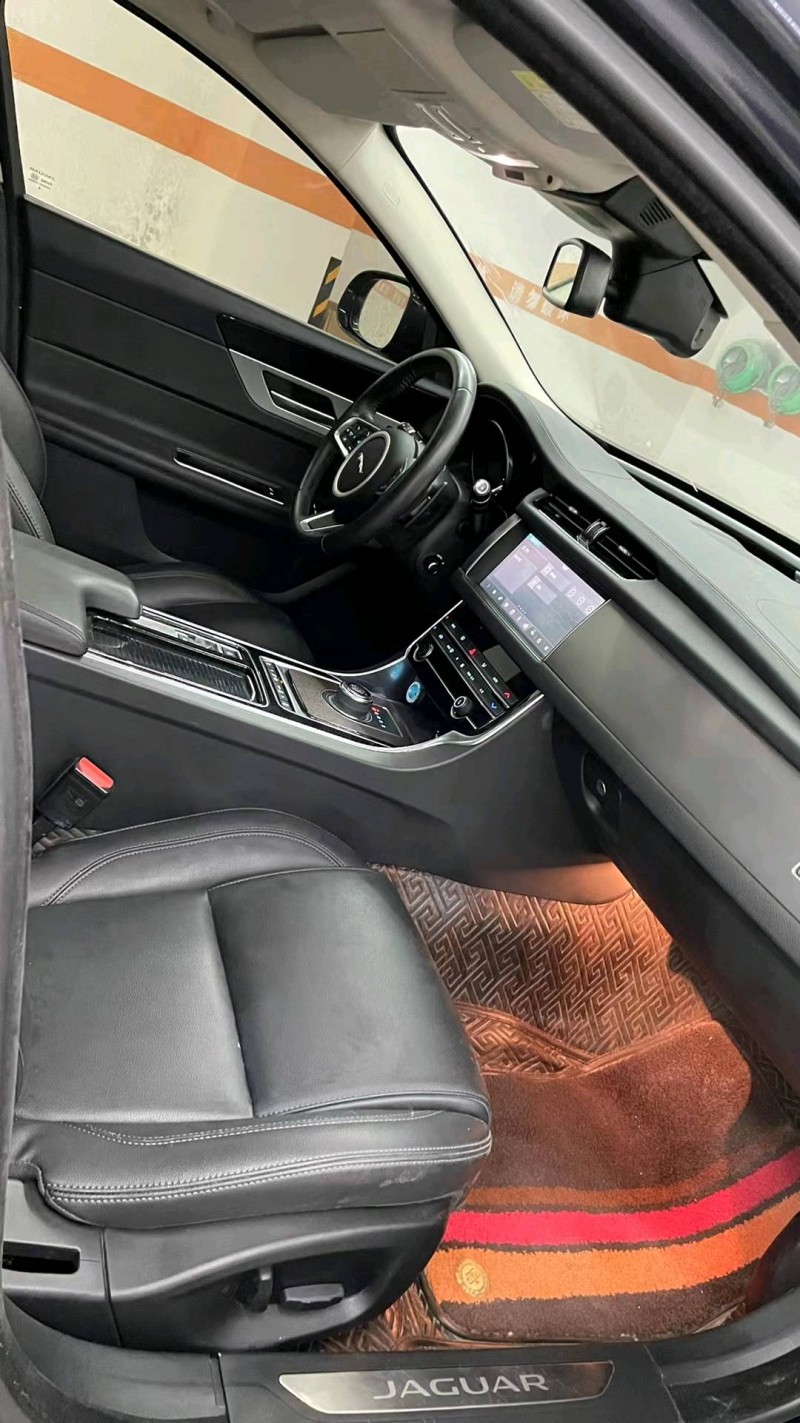 成都19年捷豹XFL7