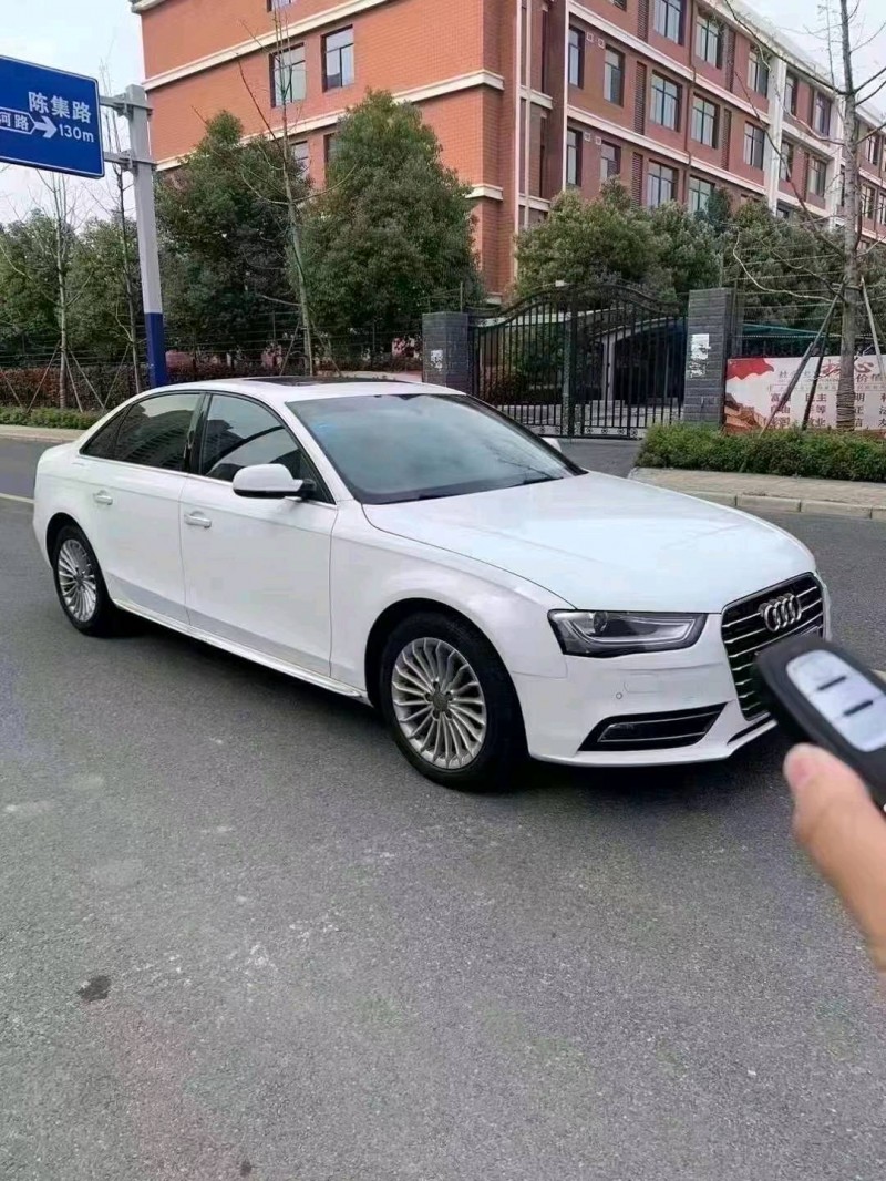 淮南16年奥迪A4L2