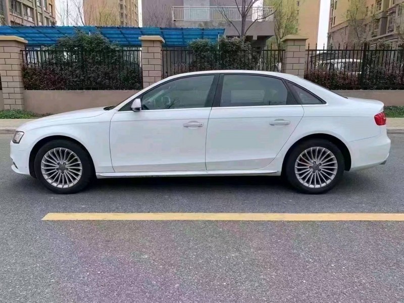 淮南16年奥迪A4L3