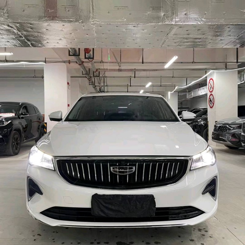 成都22年吉利帝豪1