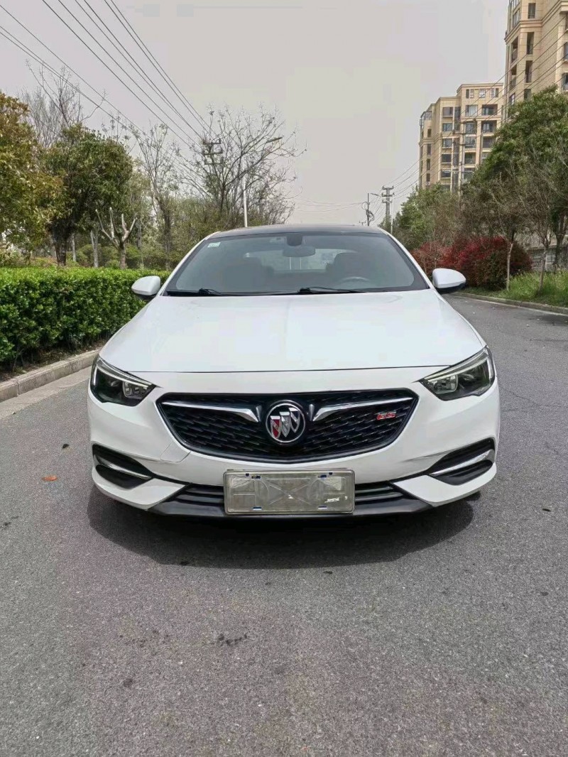 常州19年别克君威1