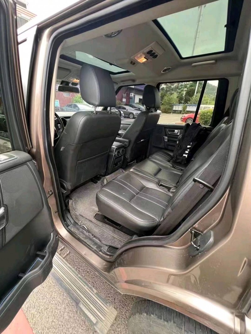 重庆15年路虎发现7