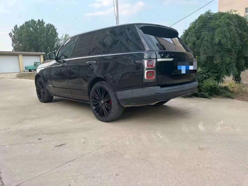 东营17年路虎揽胜行政4