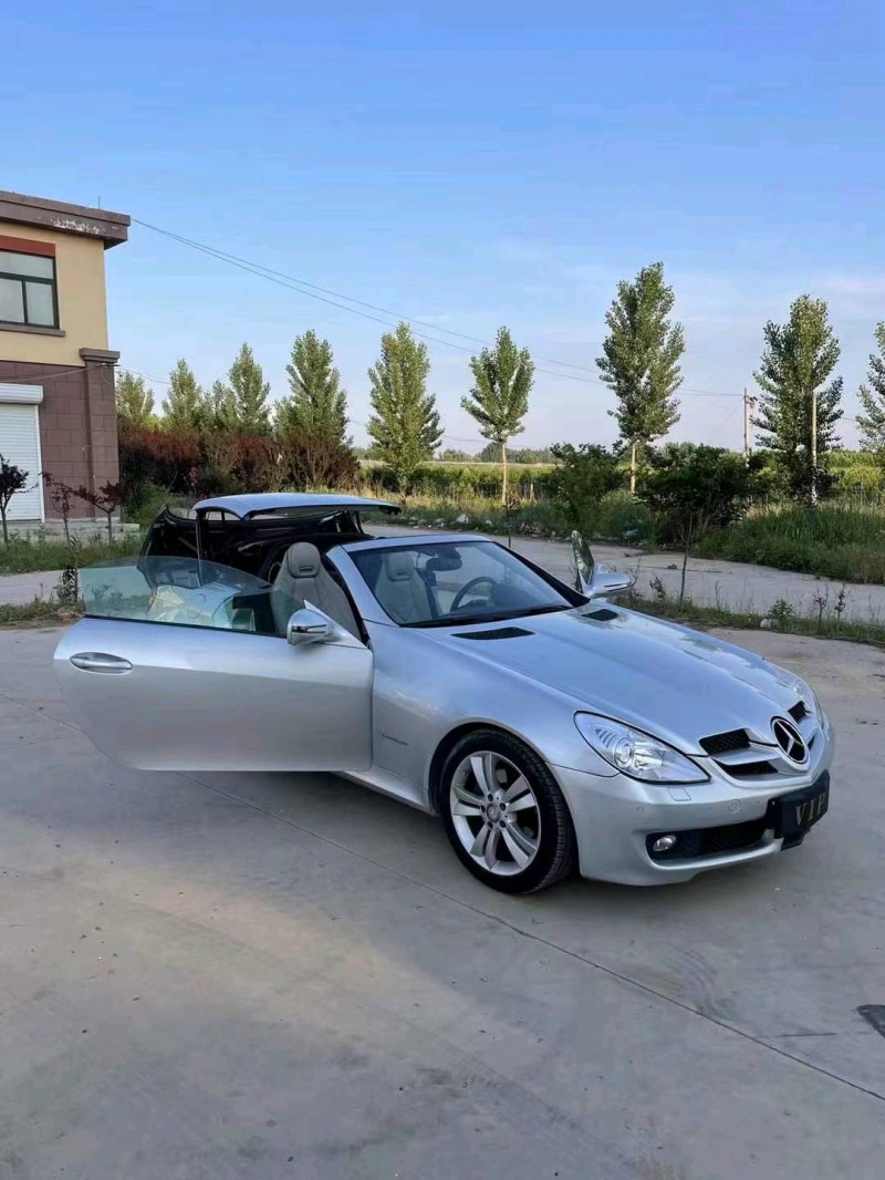东营09年奔驰SLK2