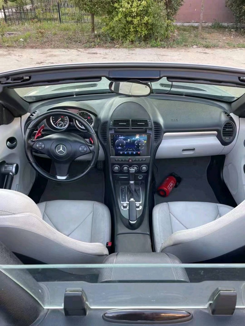 东营09年奔驰SLK4