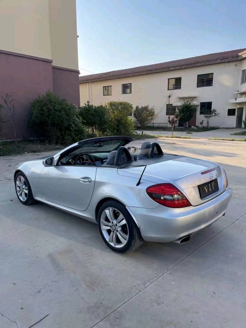 东营09年奔驰SLK6