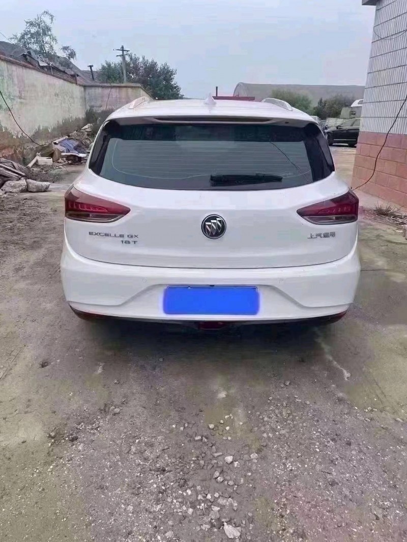 枣庄19年别克阅朗4