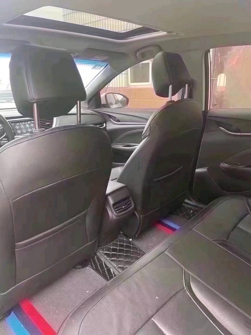 枣庄19年别克阅朗5