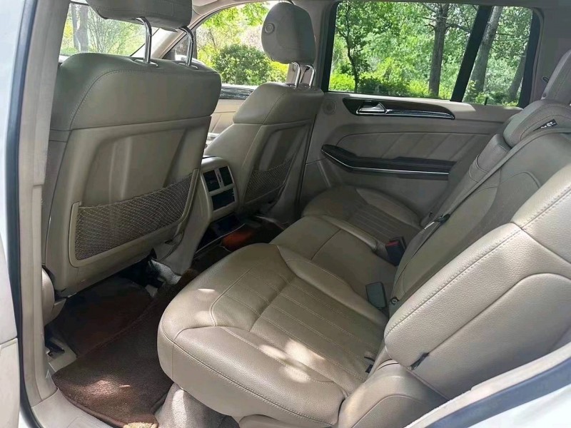 淄博13年奔驰GLE8