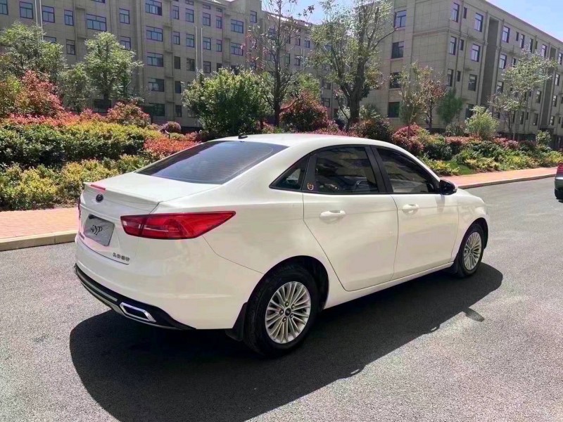 济南18年福特福睿斯5