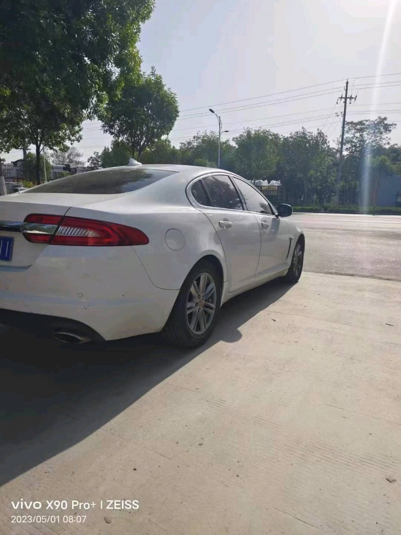 济南16年捷豹XF4