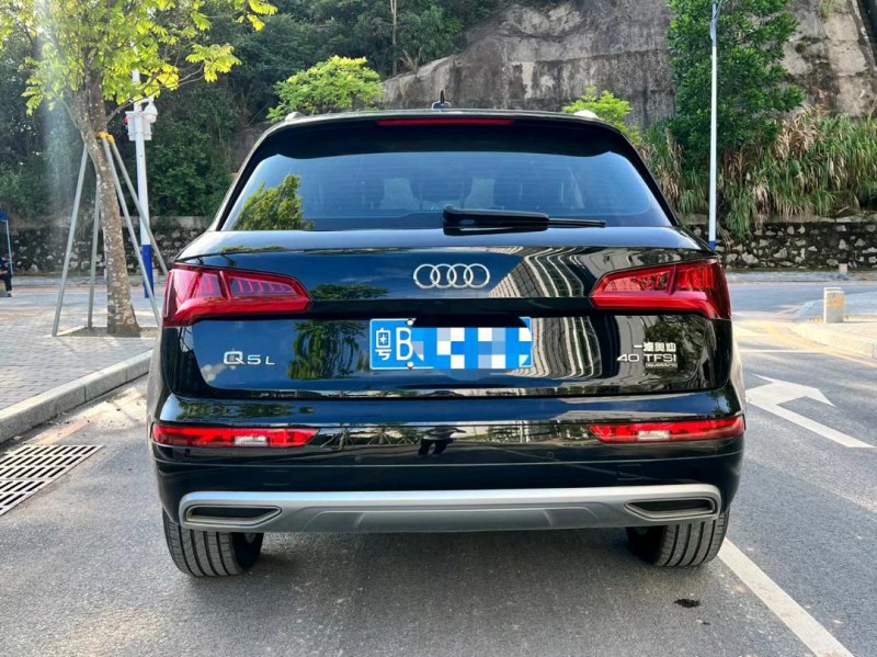 广州21年奥迪Q59