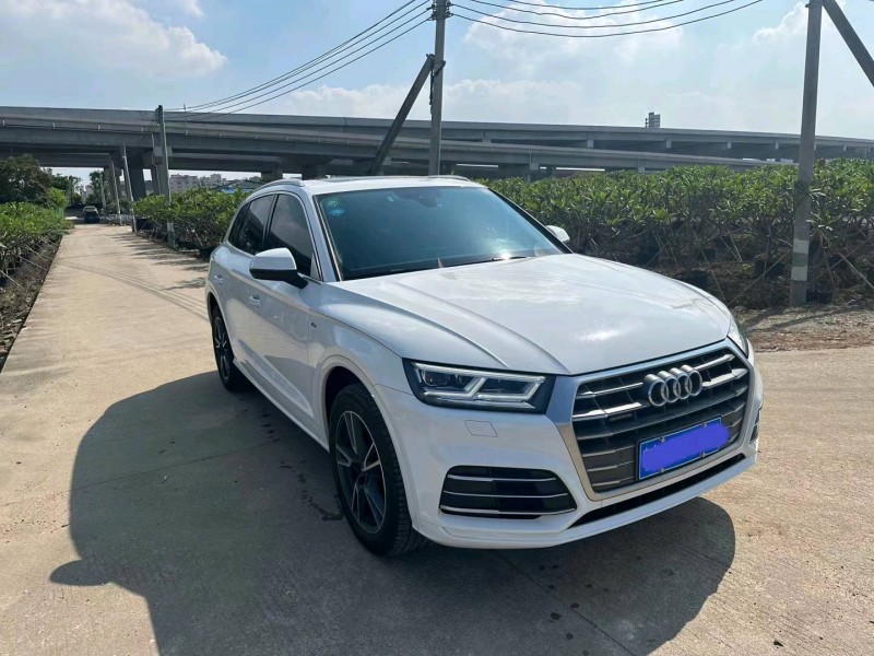 中山19年奥迪Q52