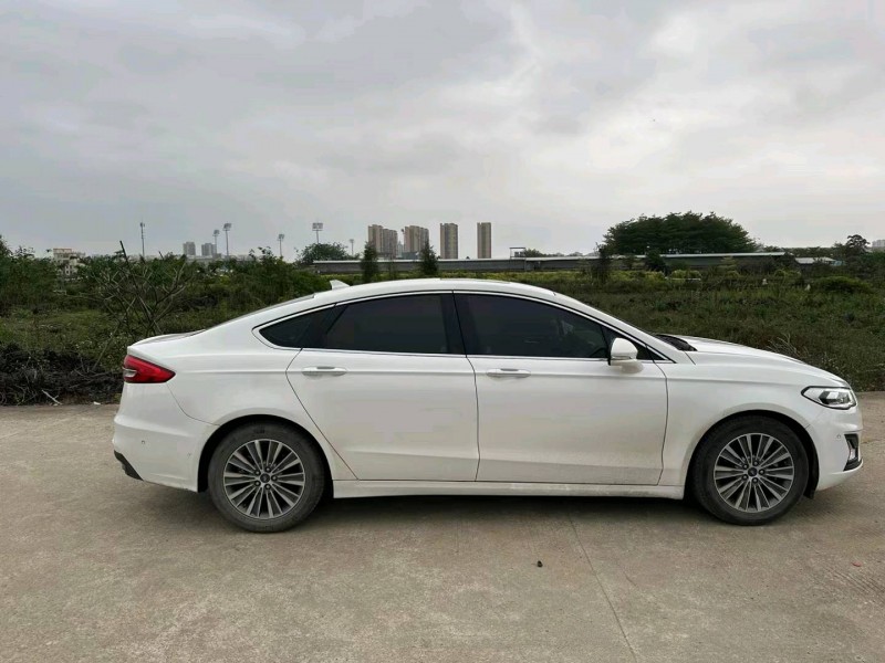 中山20年福特蒙迪欧3