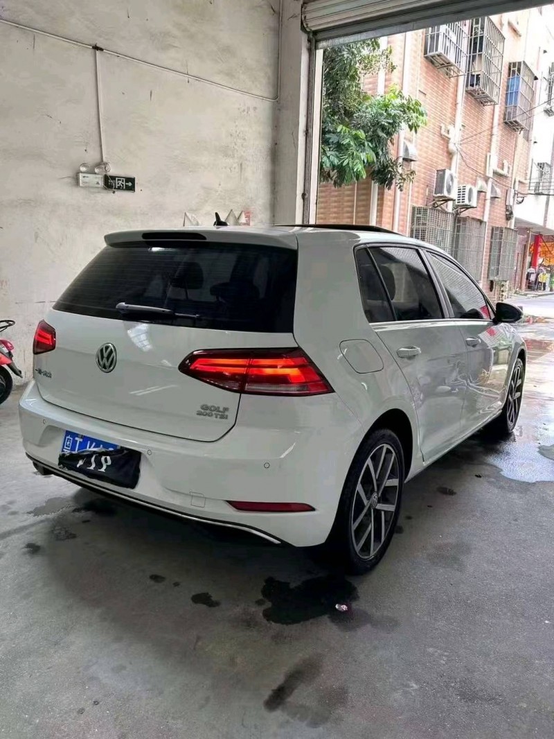 广州20年大众高尔夫7
