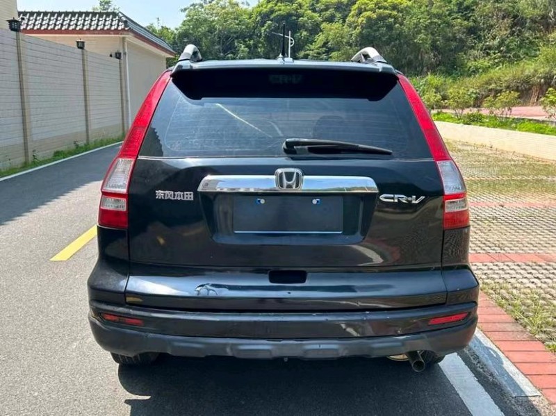 东莞11年本田CRV9