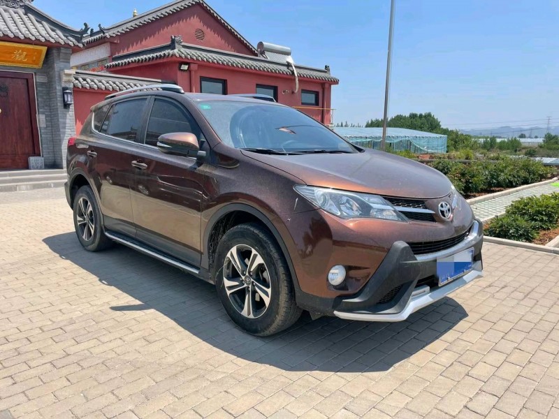 淄博16年丰田RAV43
