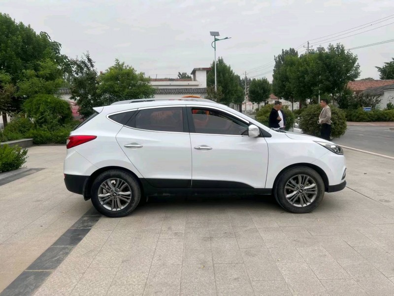 济南14年现代ix357