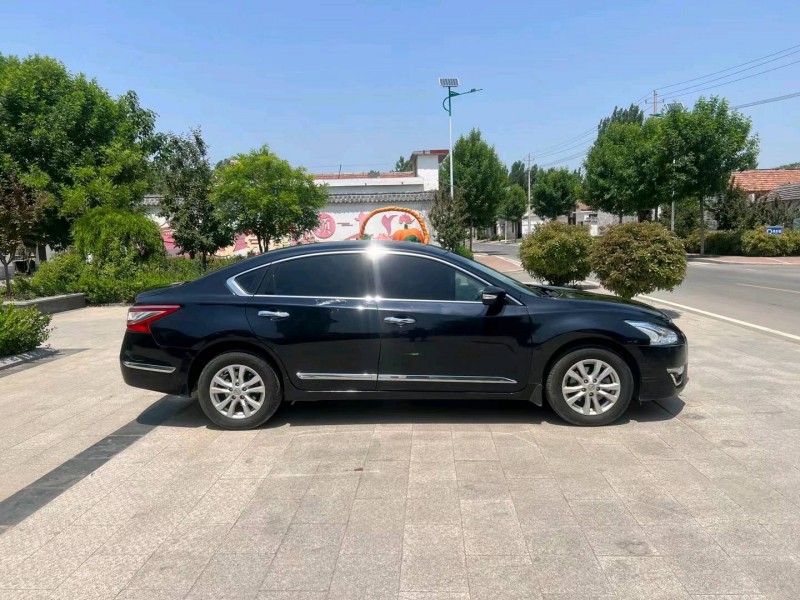 济南15年日产天籁7