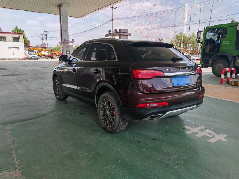 保定17年众泰SR77