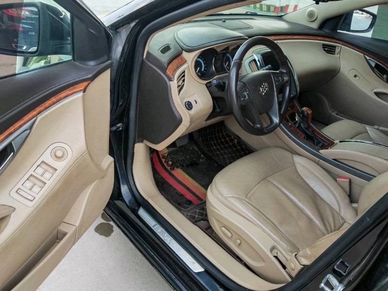 保定11年别克君越4