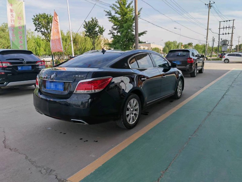 保定11年别克君越8