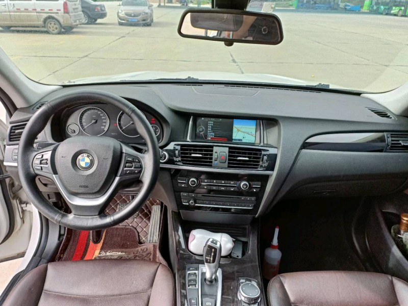 保定16年宝马X36