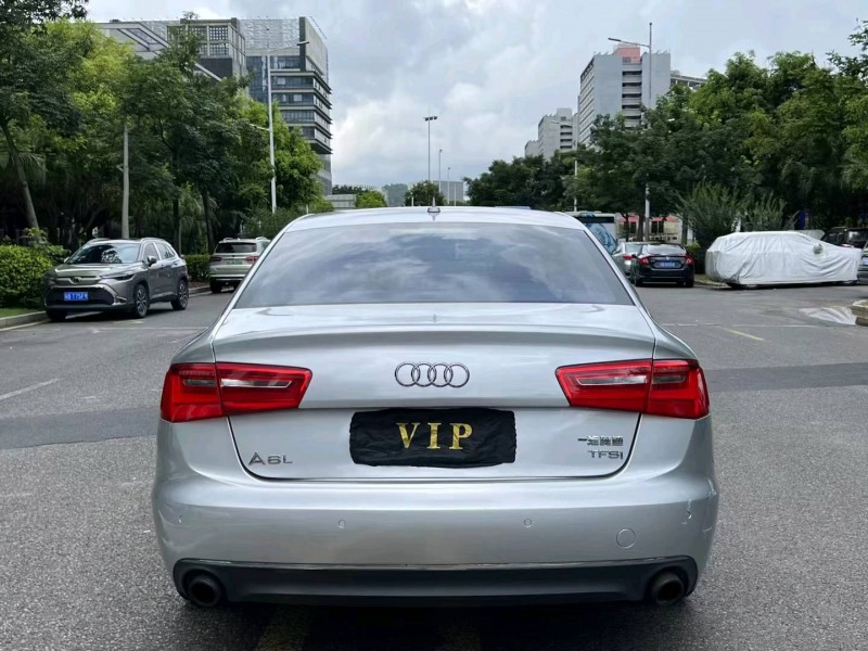 深圳13年奥迪A69