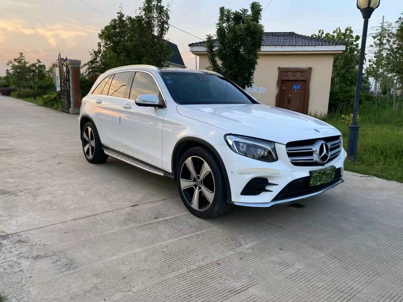 徐州19年奔驰GLC2