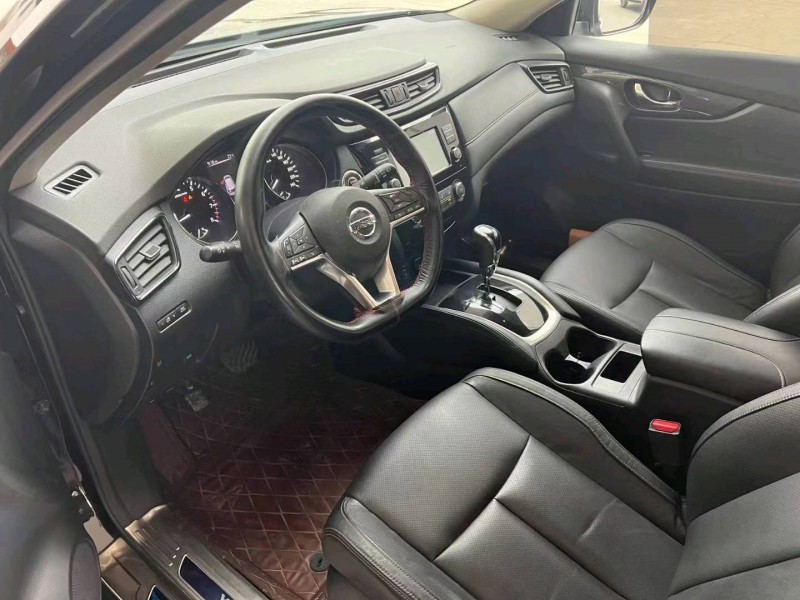 保定18年日产奇骏6